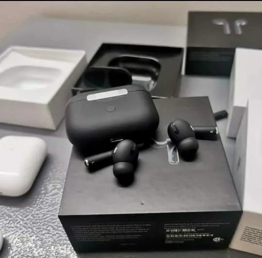 Air pods 2 gen (black)